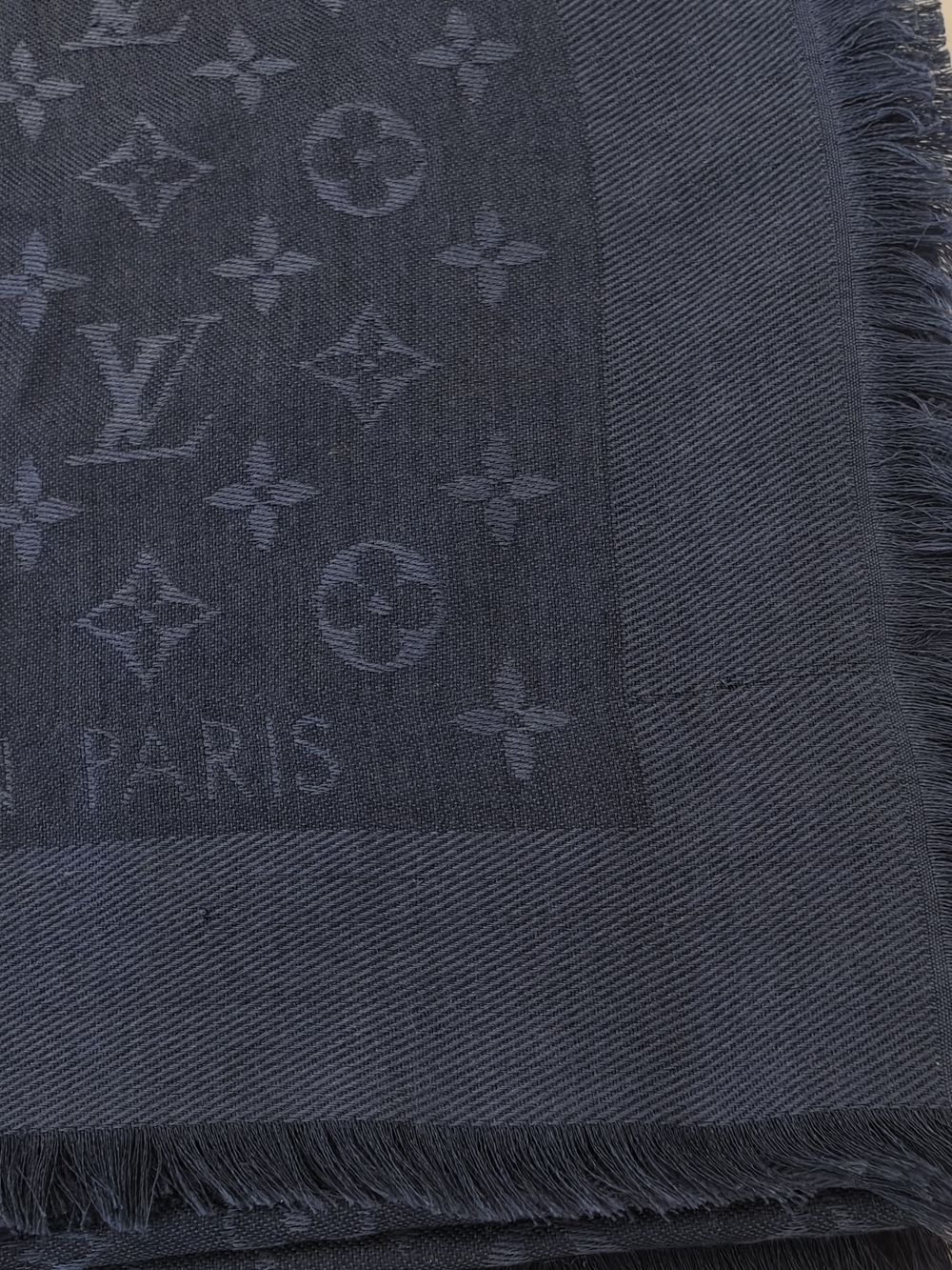 LOUIS VUITTON Wool Silk Monogram Shawl Scarf - Picture 11 of 11